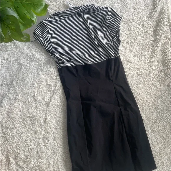 NWT Guess Fitted Mini Stiped Dress - Picture 3 of 8